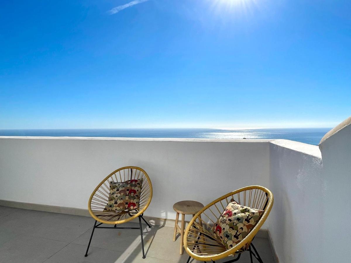 Bayview -superb Luxurious Sea View Penthouse With Private Hot Tub By Solrentspain Benalmádena