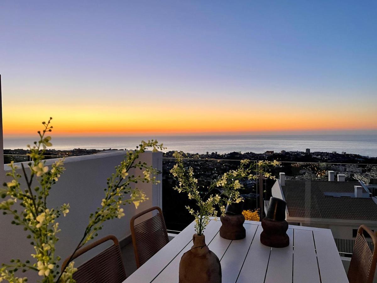 Bayview -superb Luxurious Sea View Penthouse With Private Hot Tub By Solrentspain * Benalmádena